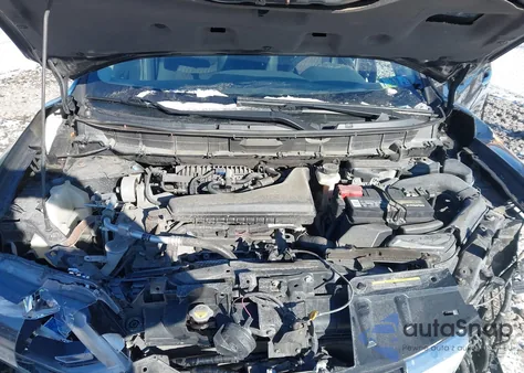 2020 Nissan Rogue Sv Intelligent Awd z USA, uszkodzony, nr VIN 5N1AT2MV1LC777587